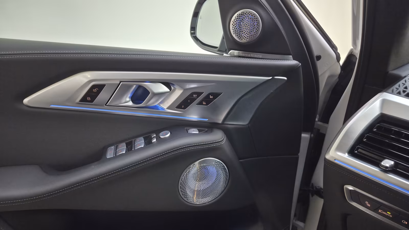 BMW XM (foto 14/30)