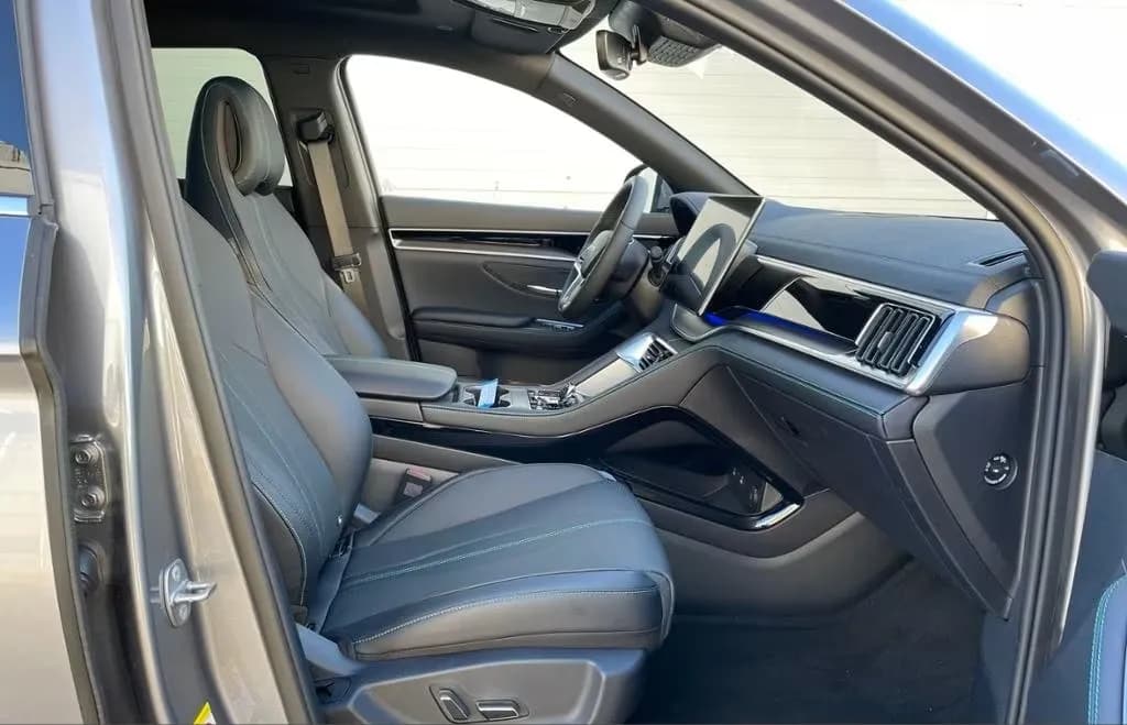 BYD SEAL U (foto 12/14)