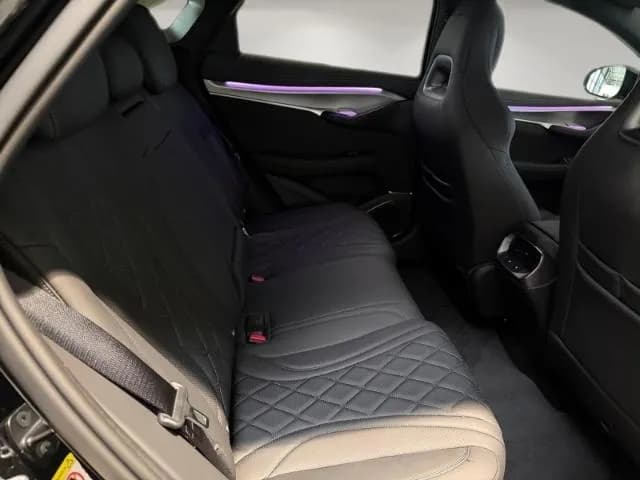 BYD SEALION 7 (foto 18/20)