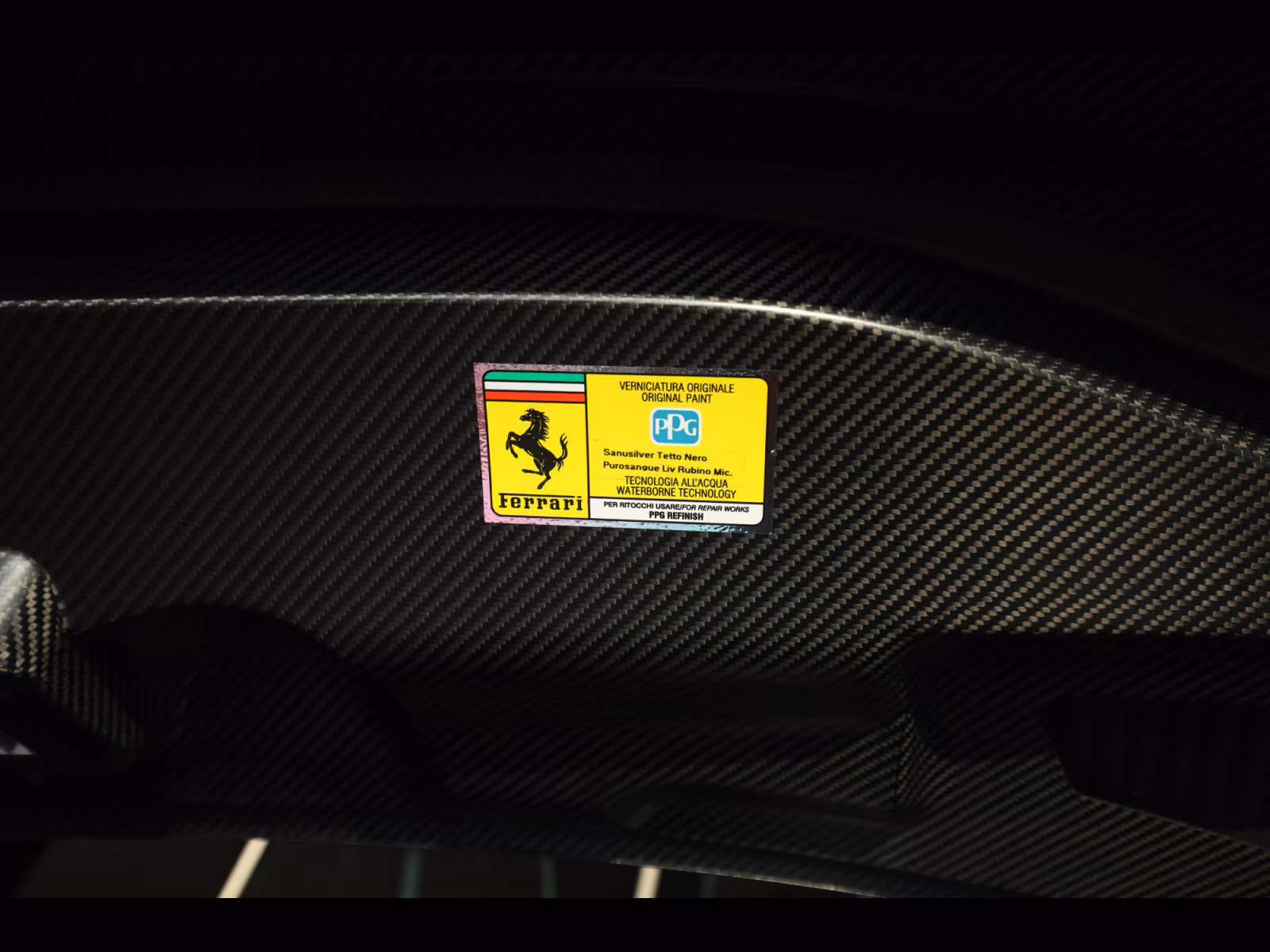 Ferrari SF90 (foto 28/29)