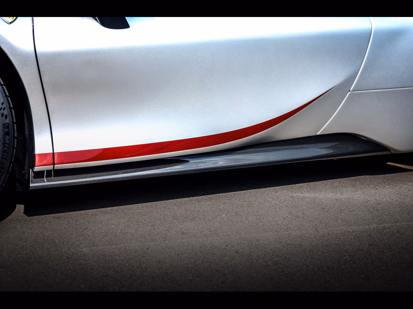 Ferrari SF90 (foto 23/29)