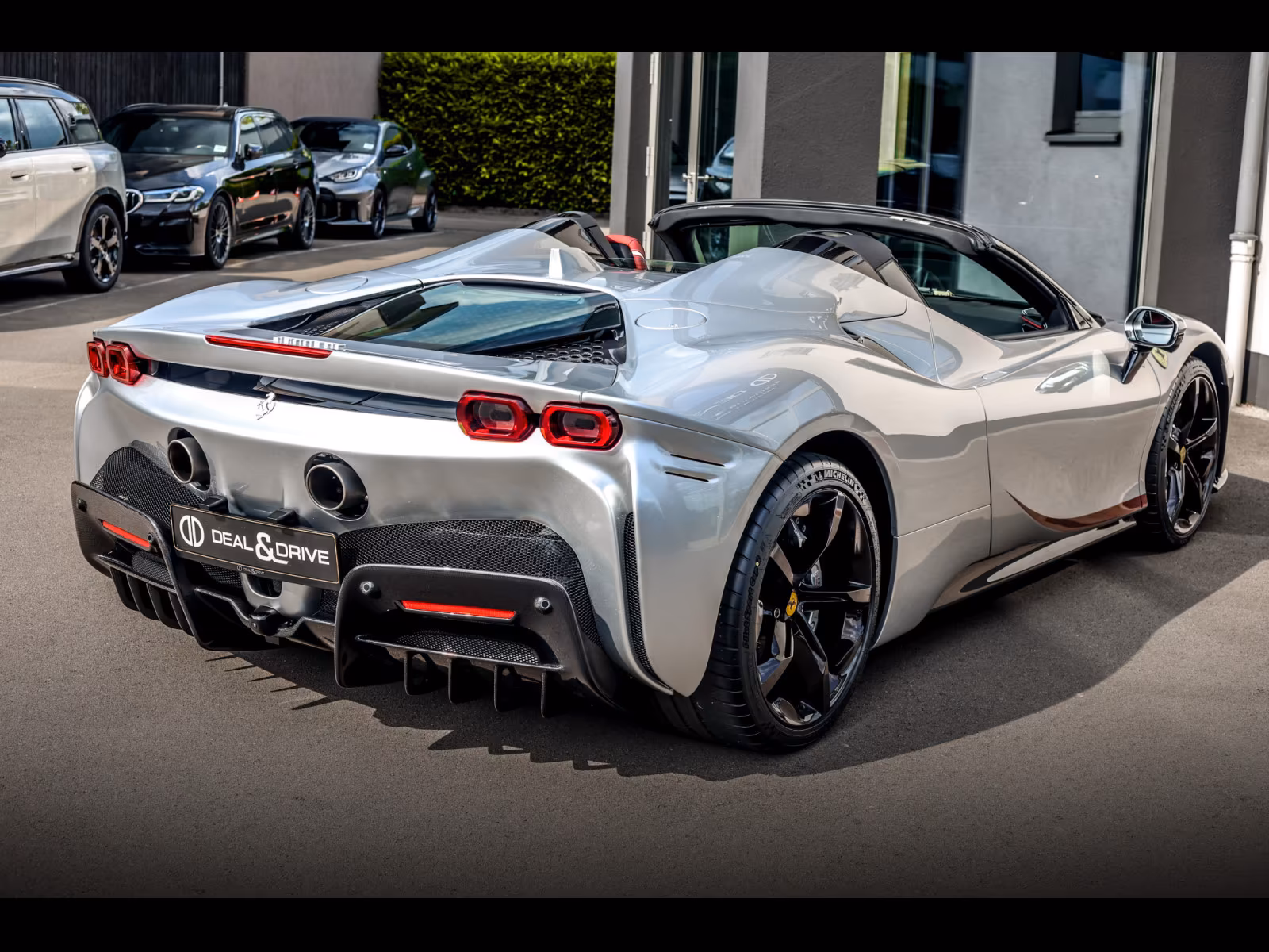 Ferrari SF90 (foto 5/29)