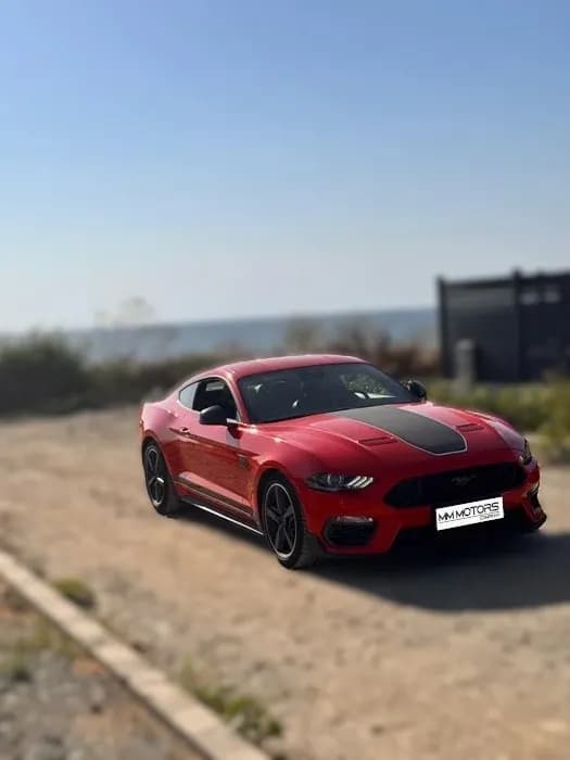 Ford Mustang (foto 2/4)
