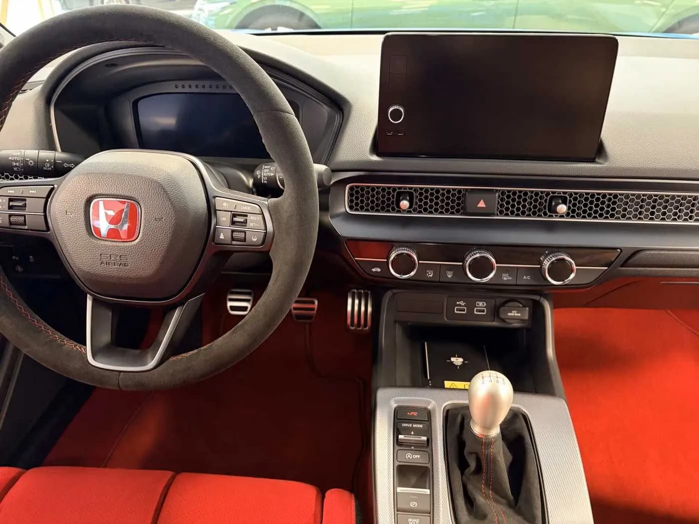 Honda Civic Type R (foto 6/10)
