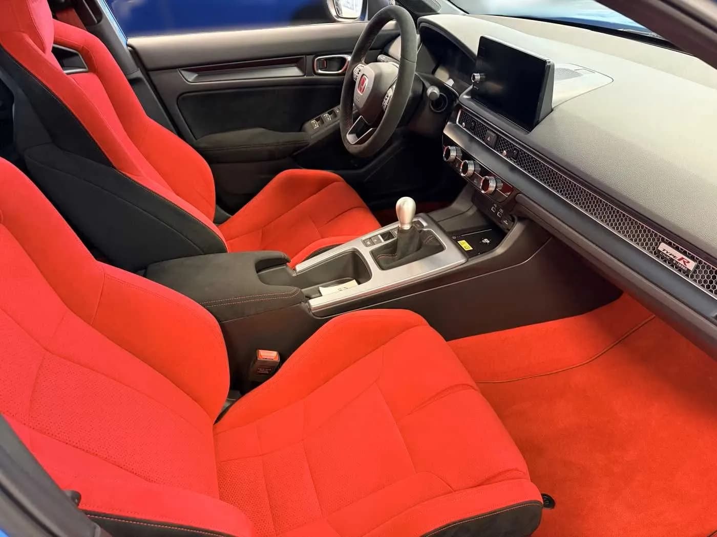 Honda Civic Type R (foto 8/10)