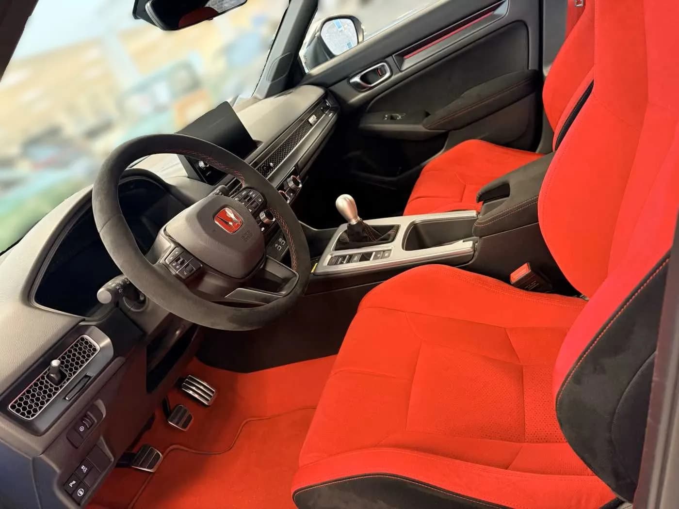 Honda Civic Type R (foto 5/10)