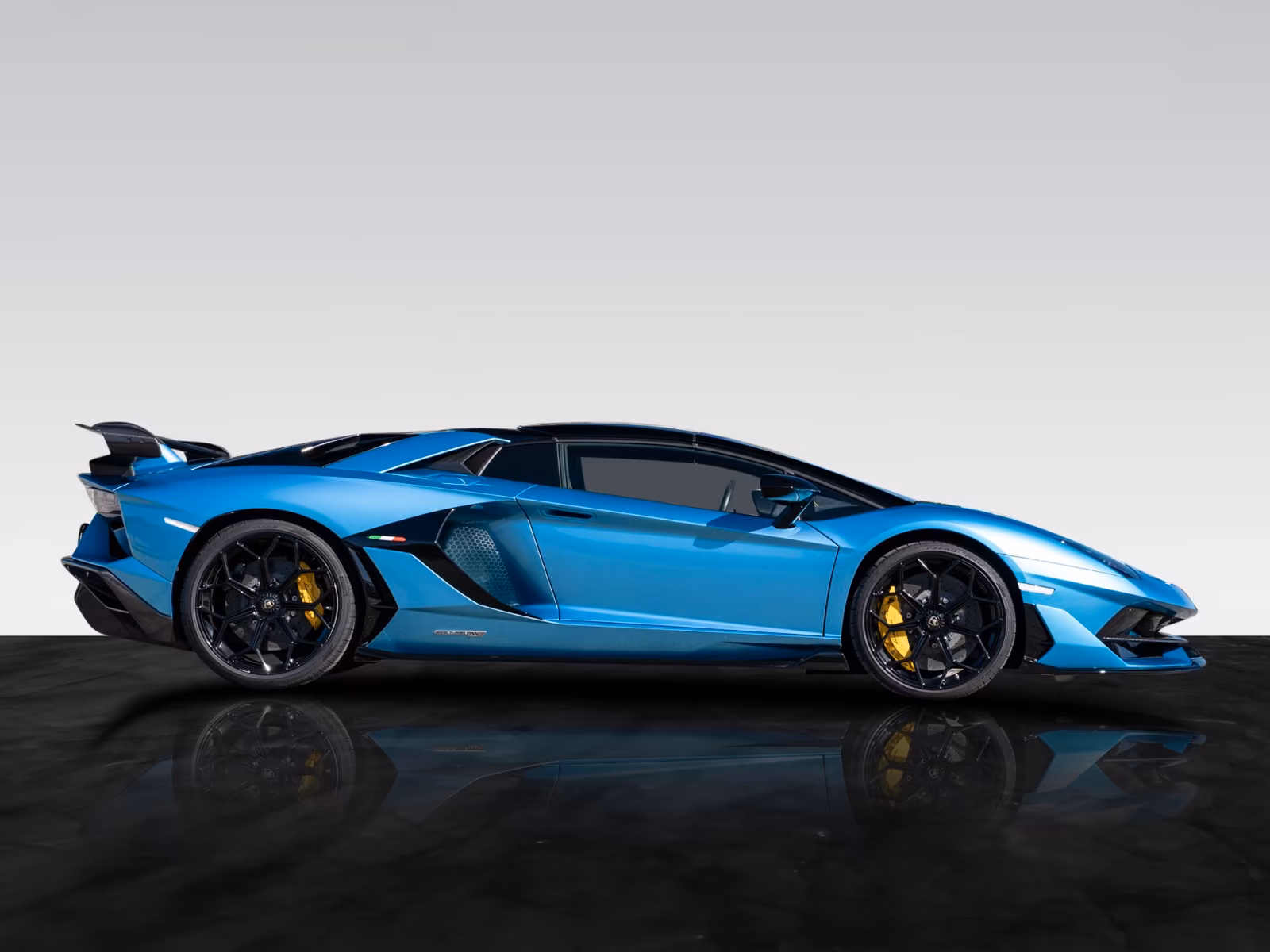 Lamborghini Aventador SVJ (foto 6/30)