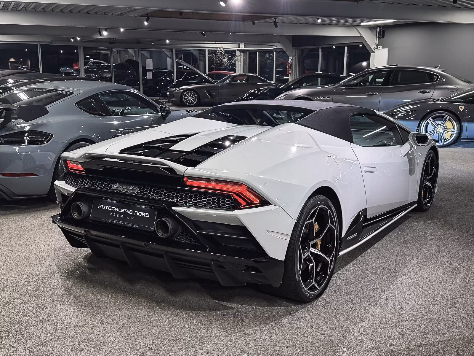 Lamborghini Huracan Evo (foto 5/15)