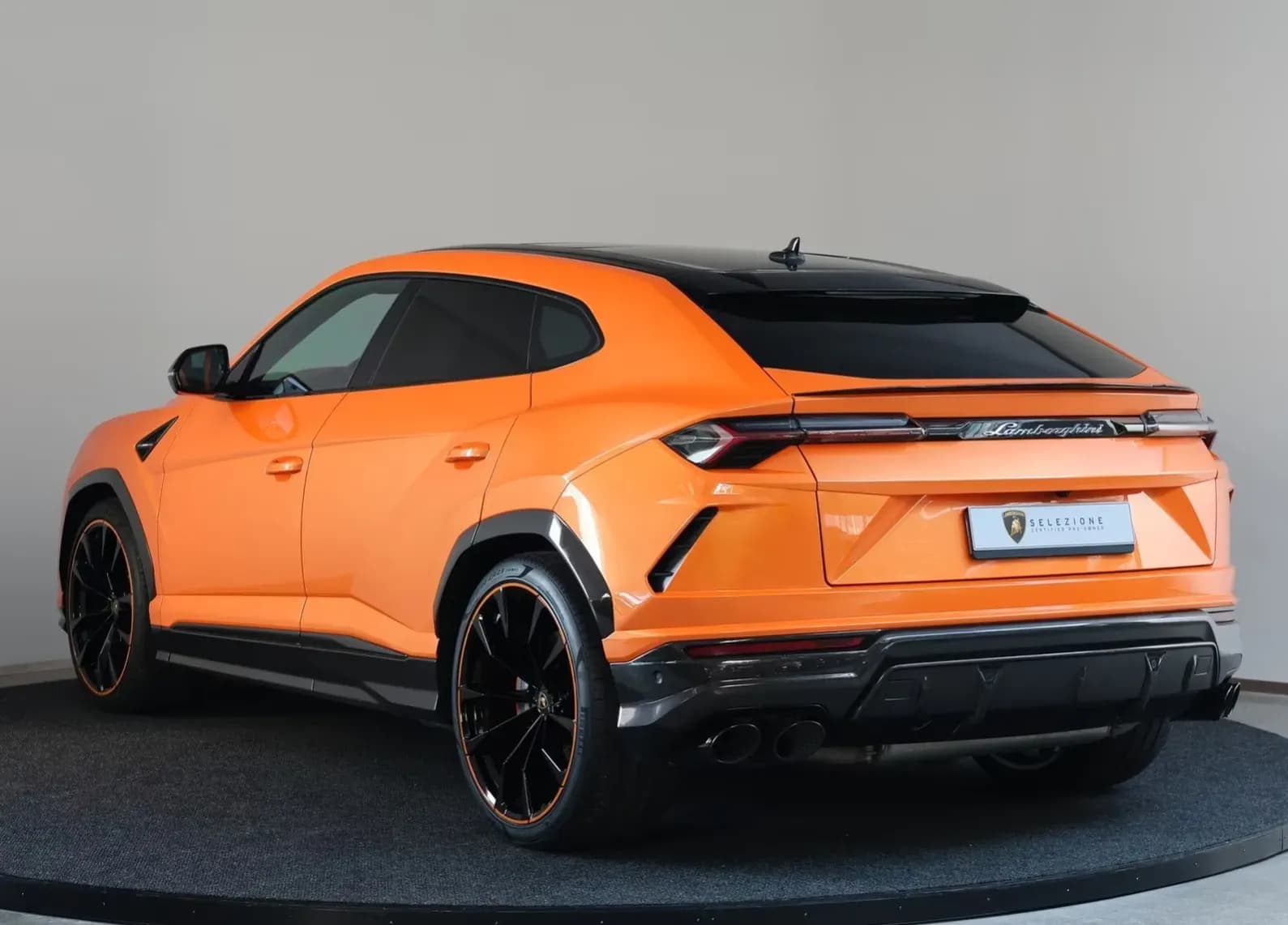Lamborghini Urus (foto 8/24)