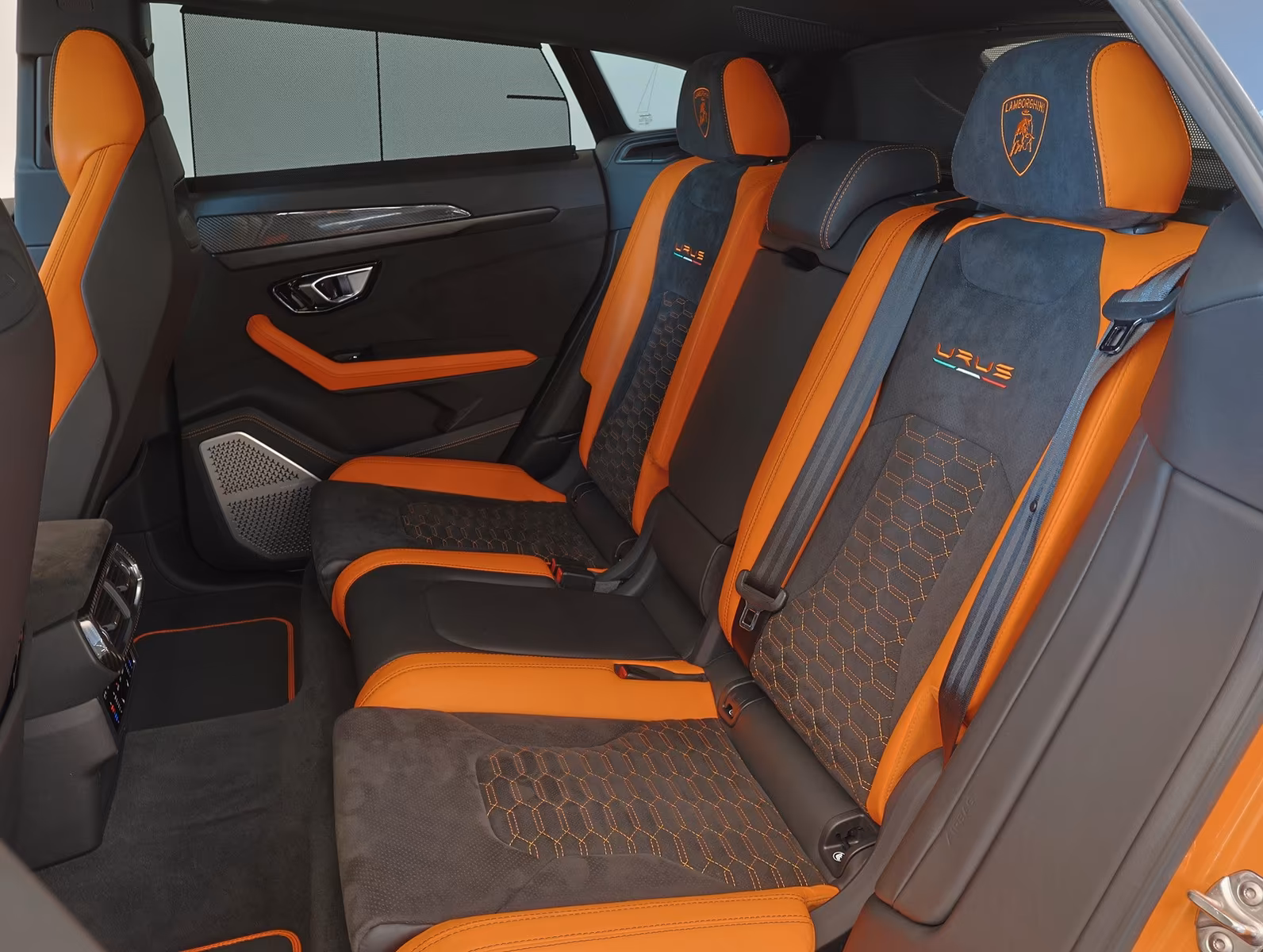 Lamborghini Urus (foto 23/24)