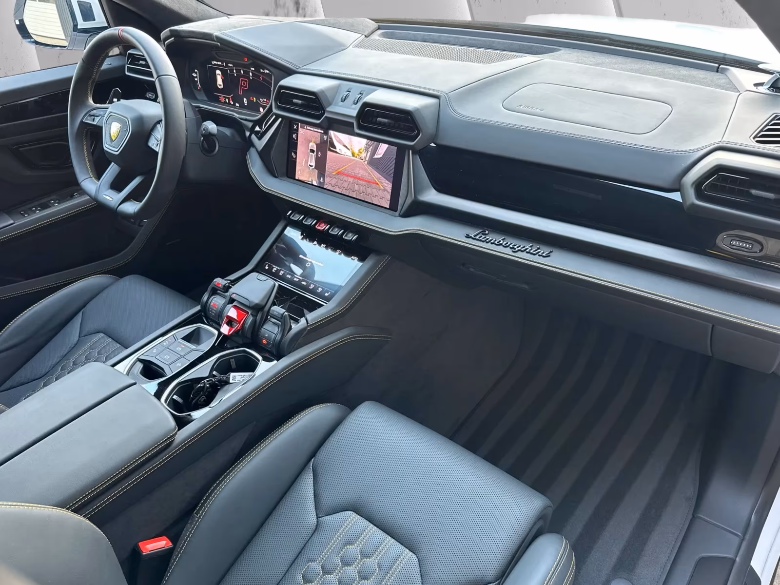 Lamborghini Urus SE (foto 8/23)