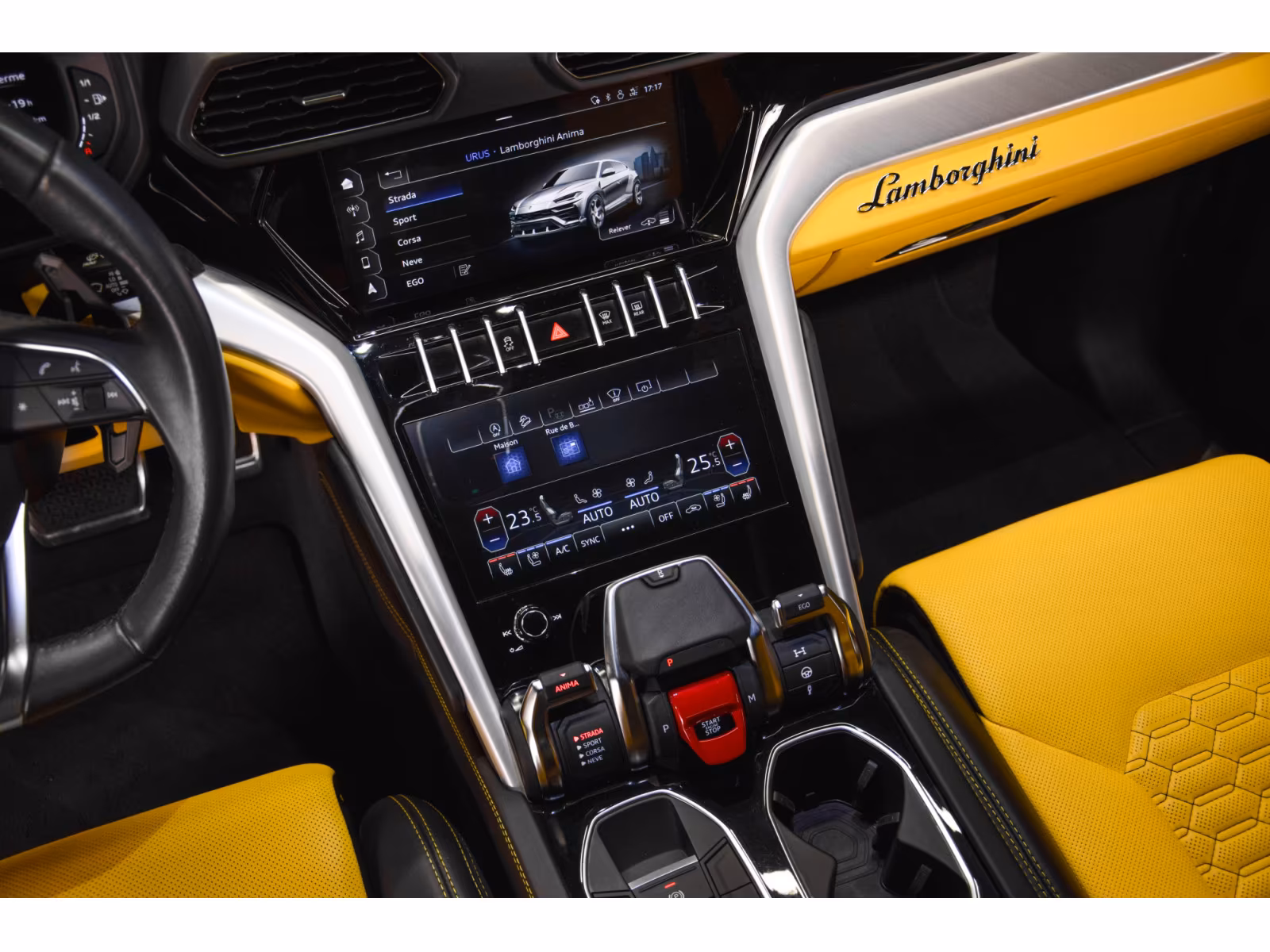 Lamborghini Urus (foto 18/29)
