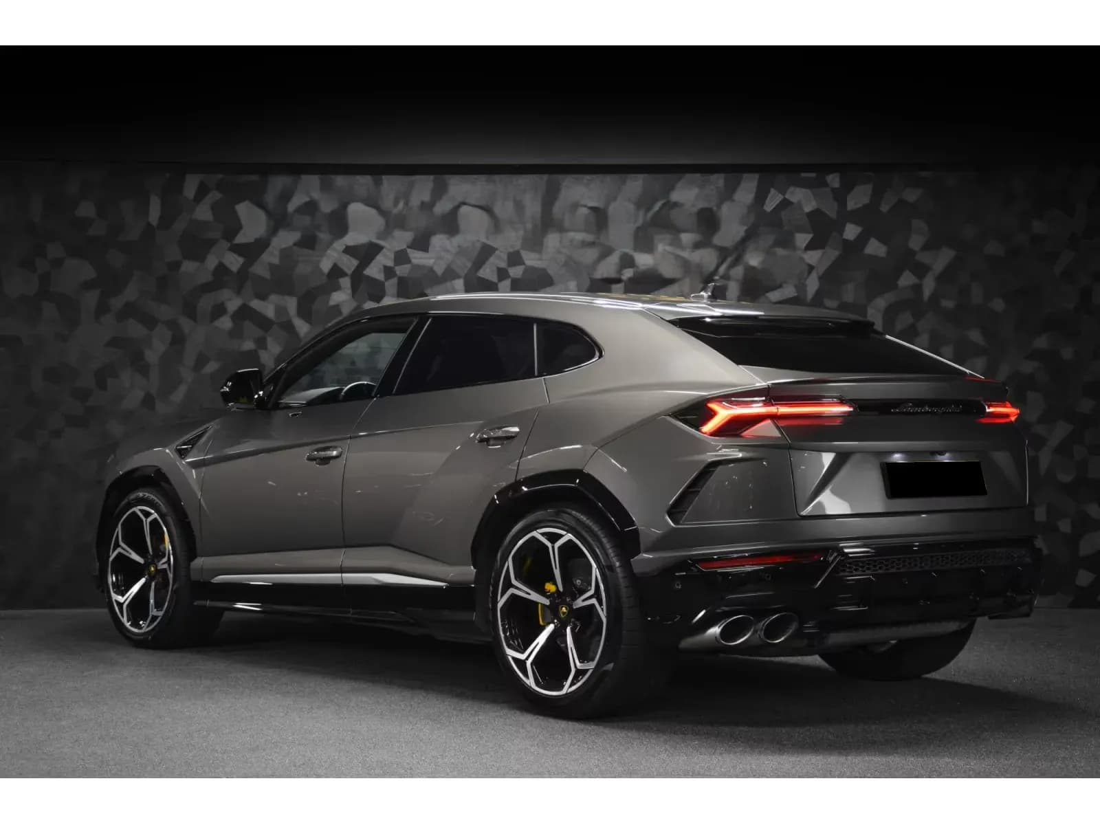 Lamborghini Urus (foto 10/29)