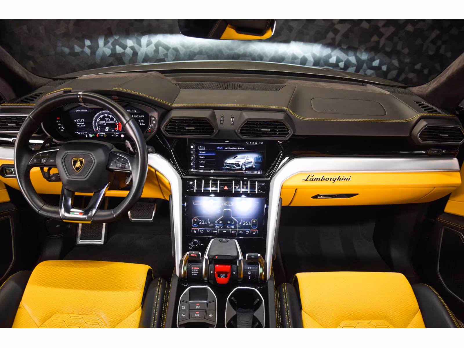 Lamborghini Urus (foto 15/29)