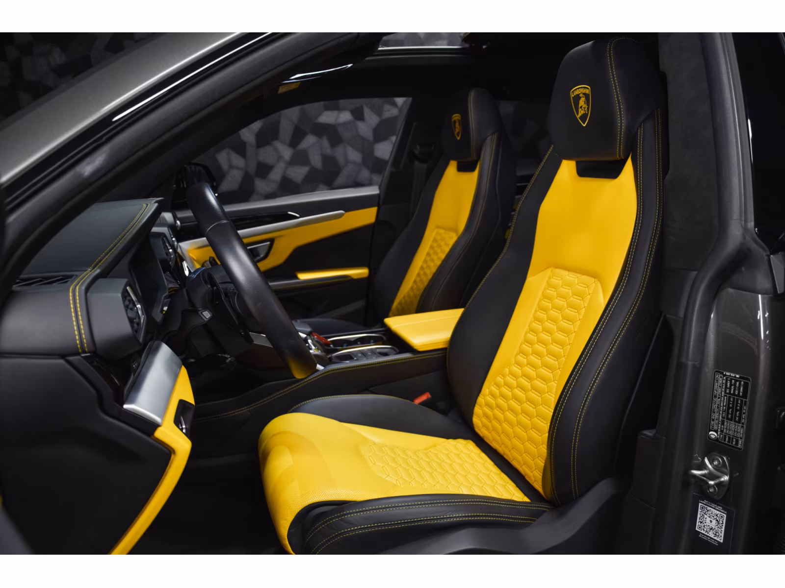 Lamborghini Urus (foto 13/29)