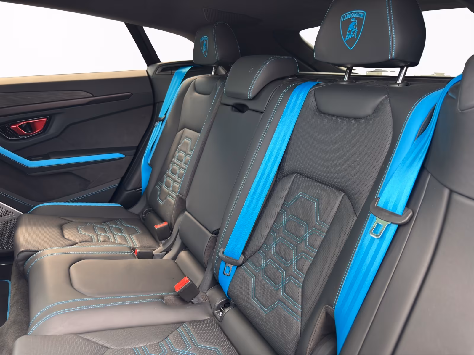 Lamborghini Urus SE (foto 6/10)