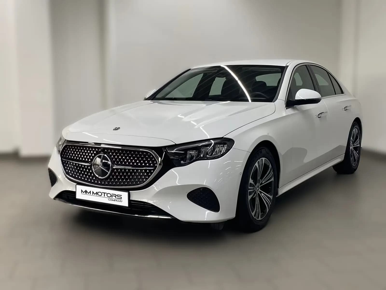 Mercedes-Benz E200