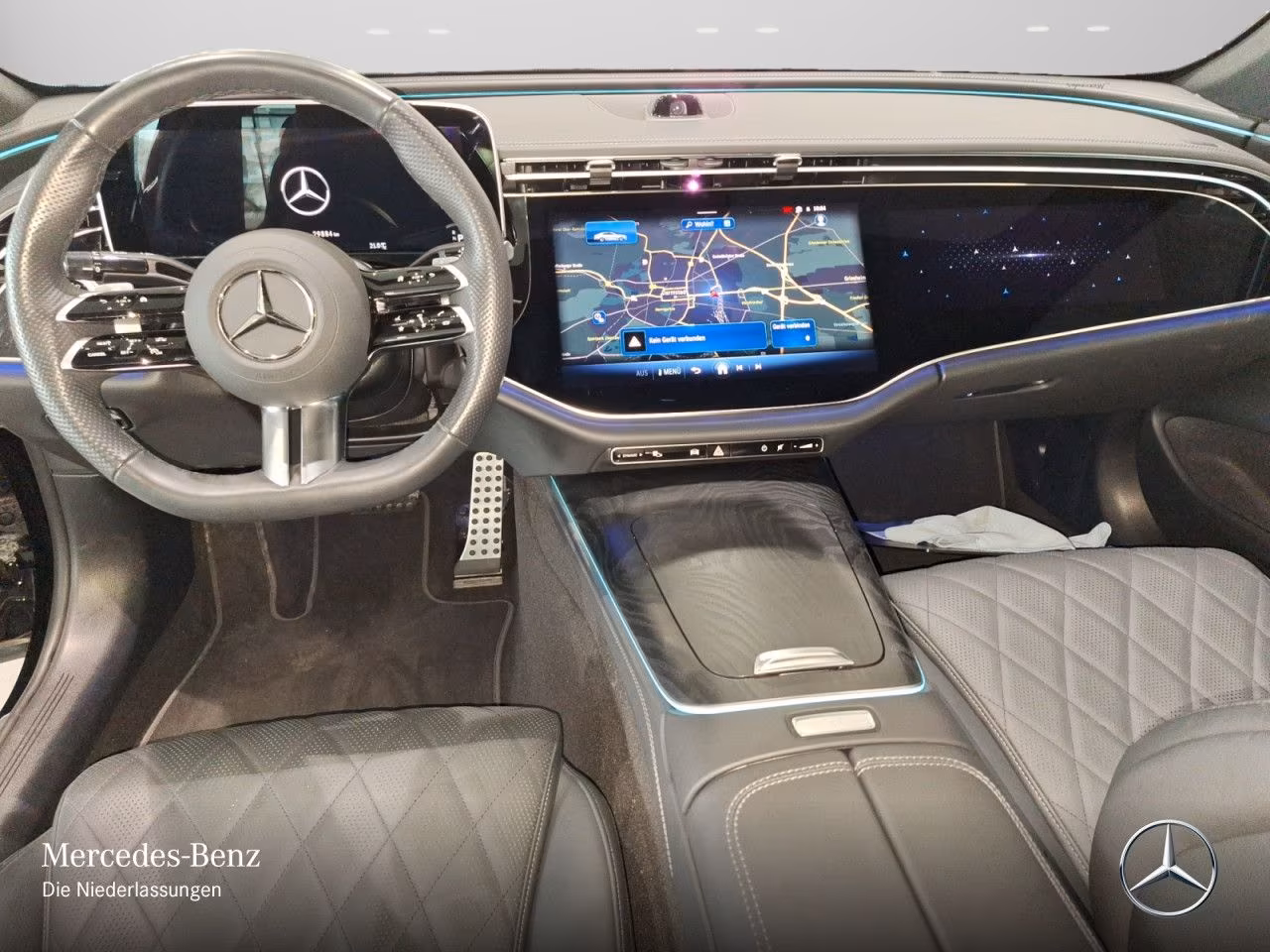 Mercedes-Benz E 200 (foto 9/17)