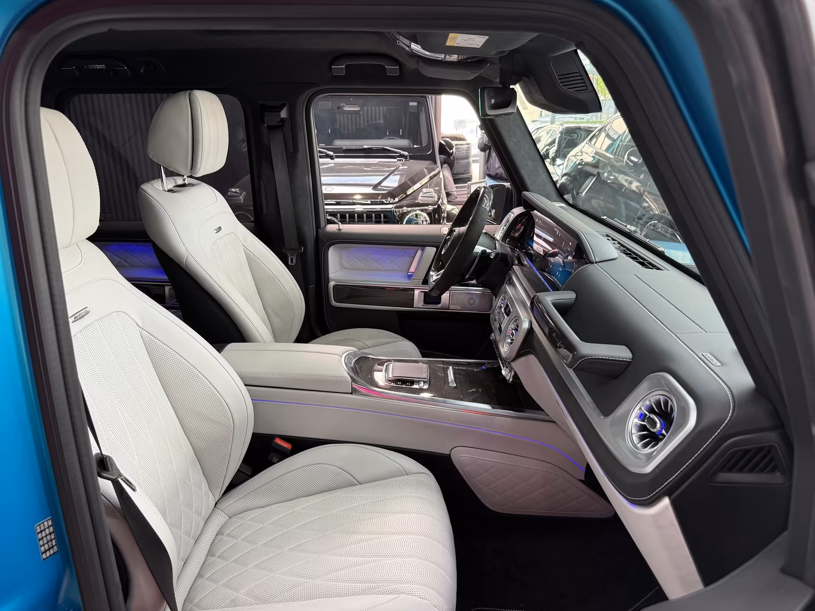 Mercedes-Benz G 63 AMG (foto 18/28)