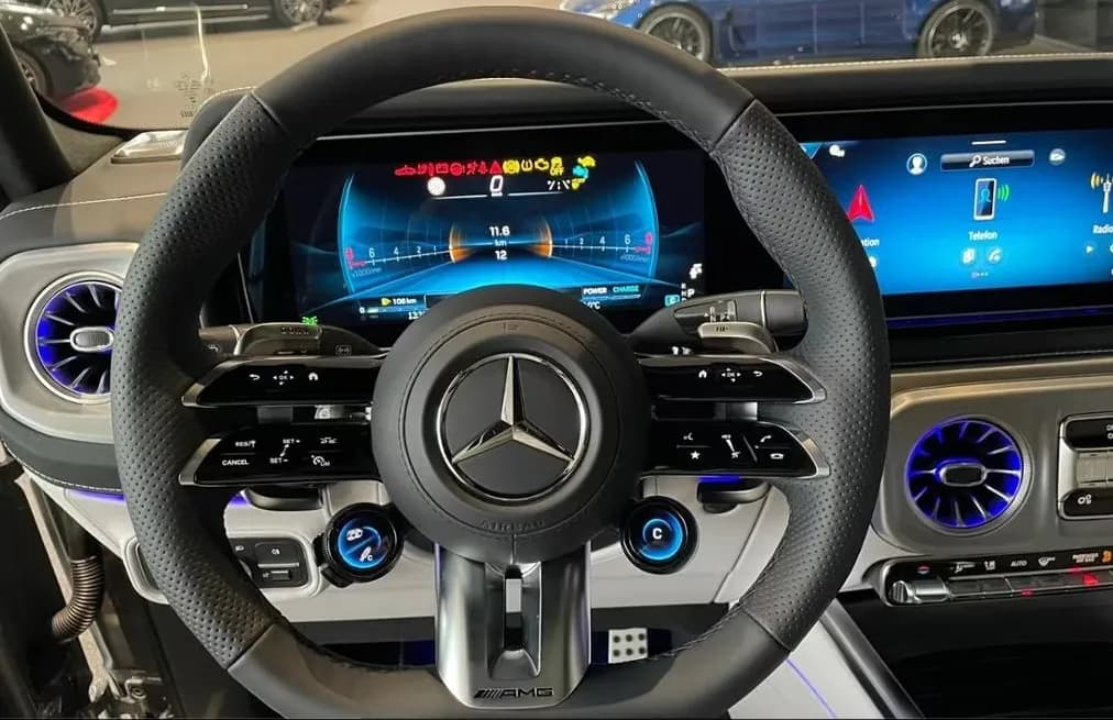 Mercedes-Benz G 63 AMG (foto 11/17)