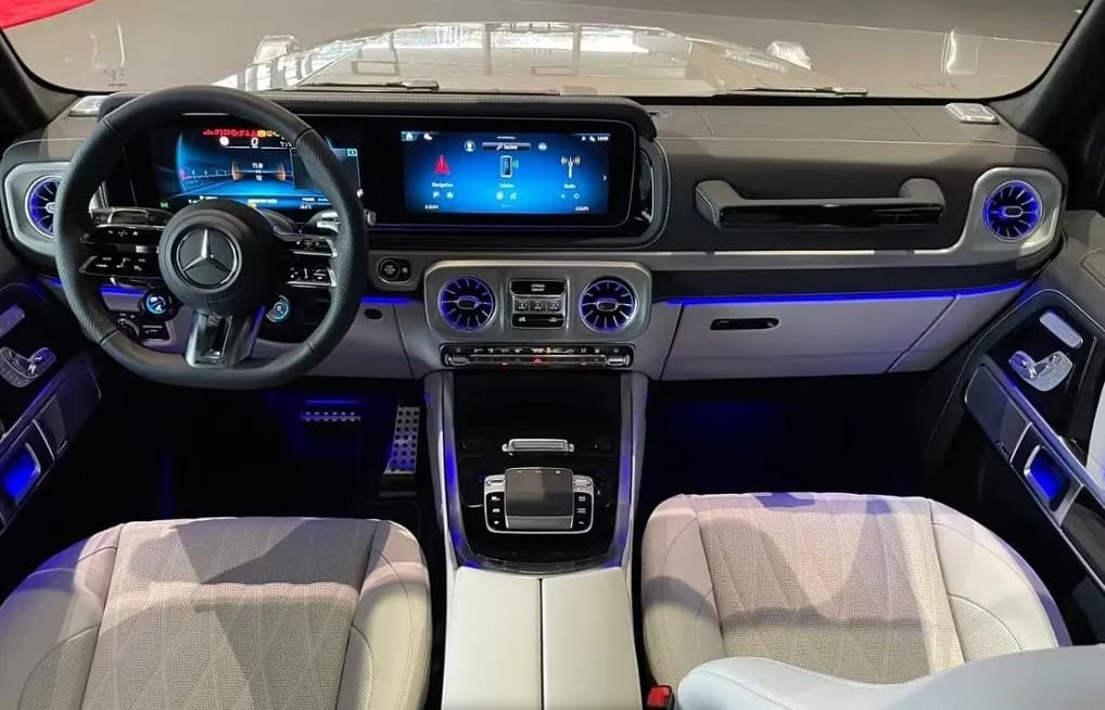 Mercedes-Benz G 63 AMG (foto 9/17)