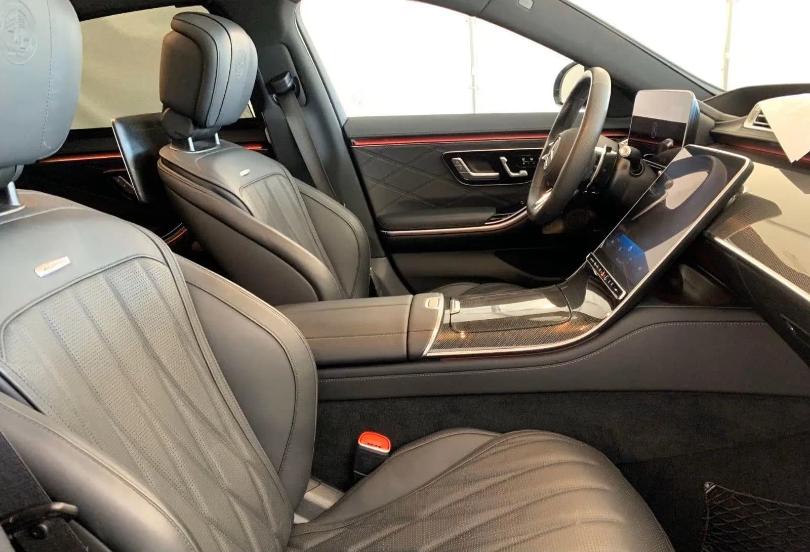 Mercedes-Benz S 63 AMG e Performance Long (foto 24/28)