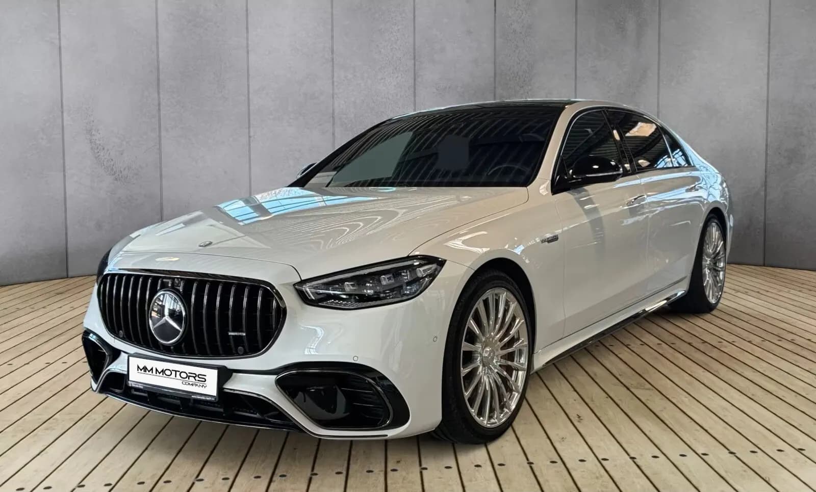 Mercedes-Benz S 63 AMG e Performance Long (foto 1/15)