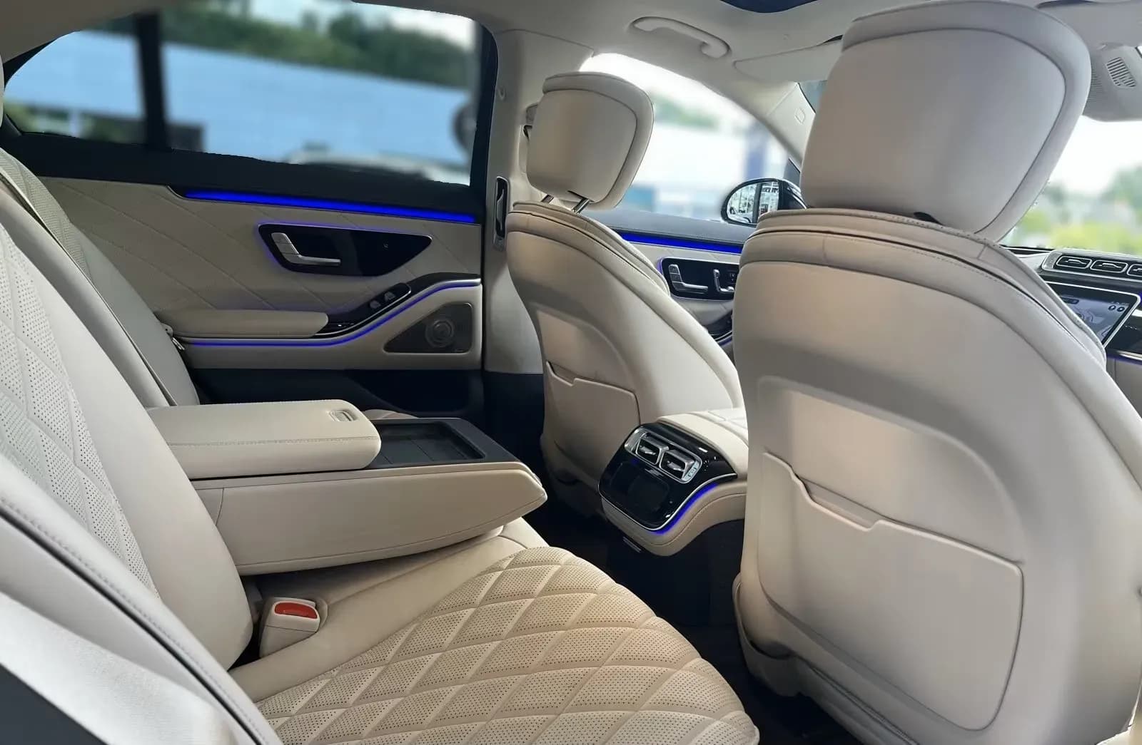 Mercedes-Benz S350d (foto 25/29)