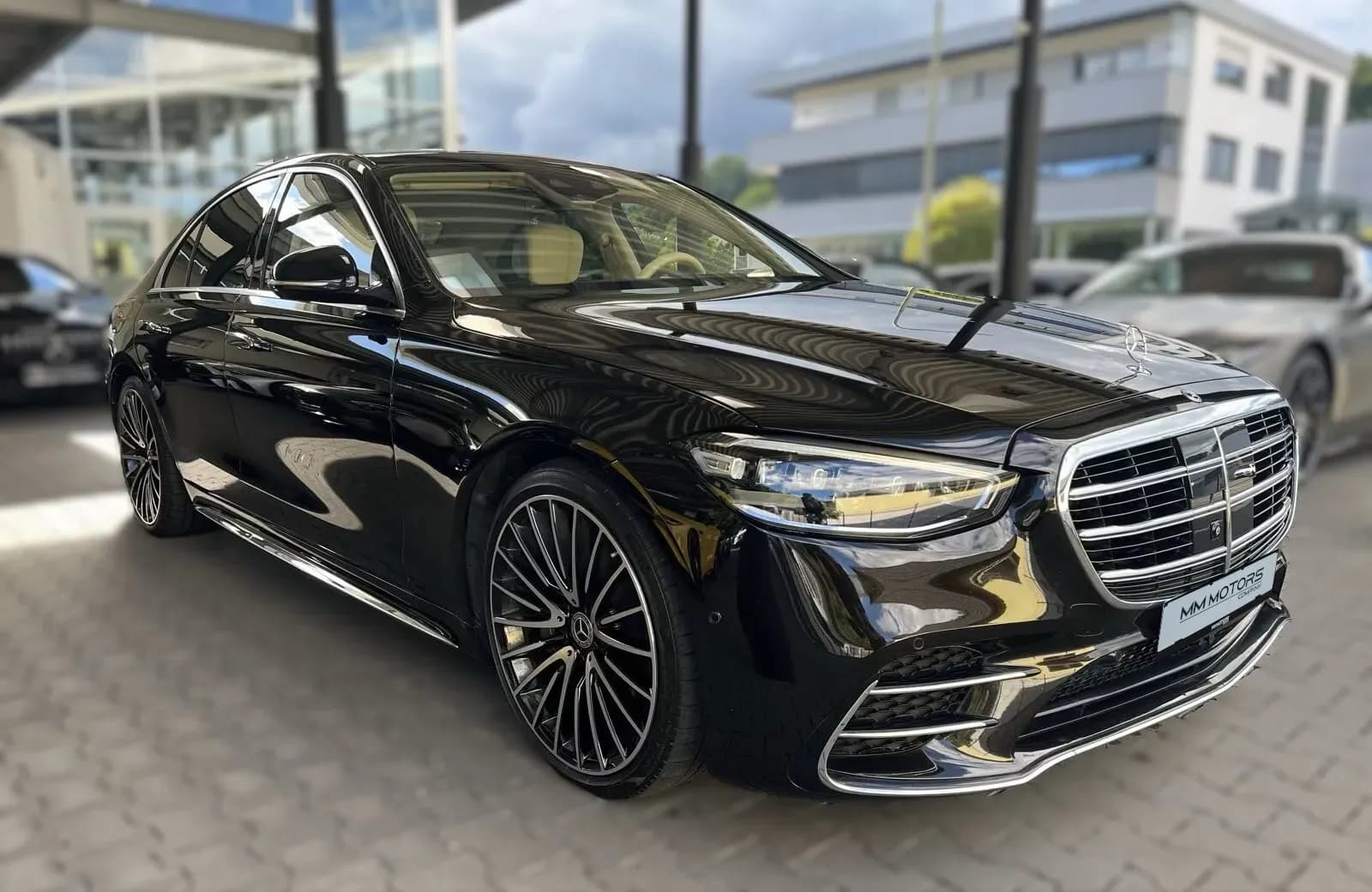 Mercedes-Benz S350d (foto 4/29)