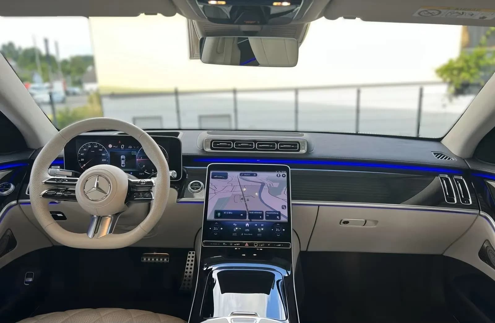 Mercedes-Benz S350d (foto 15/29)