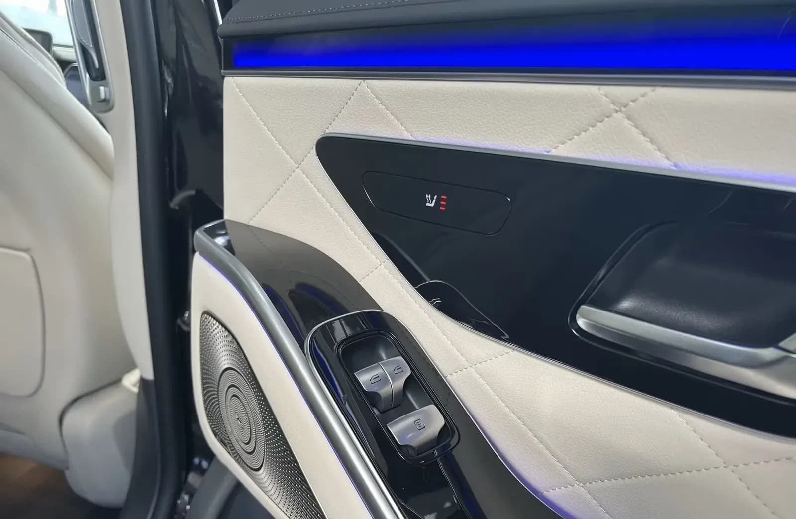 Mercedes-Benz S350d (foto 24/29)