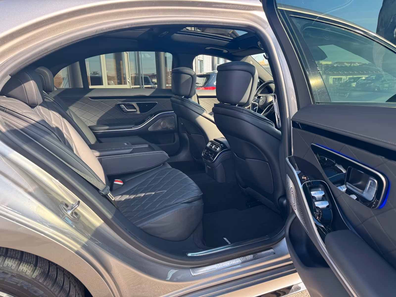 Mercedes-Benz S450 Long (foto 16/19)