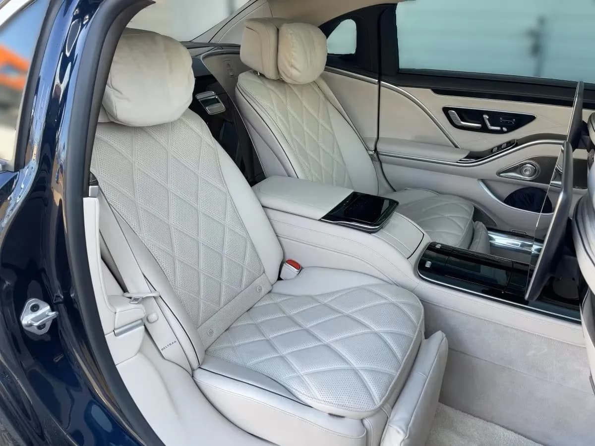Mercedes-Benz S 680 Maybach (foto 19/19)