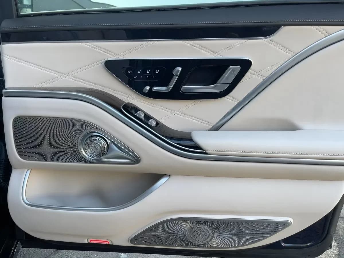 Mercedes-Benz S 680 Maybach (foto 16/19)