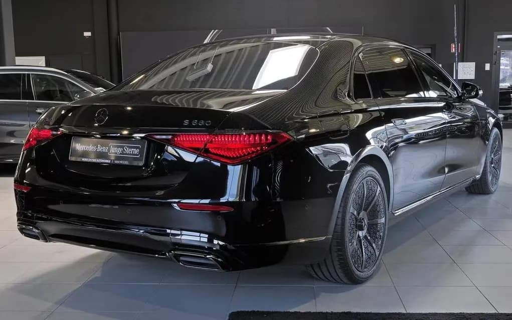 Mercedes-Benz S 680 Maybach (foto 2/22)