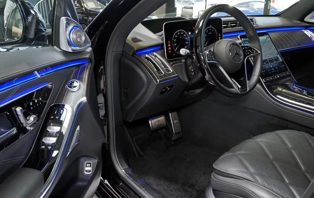Mercedes-Benz S 680 Maybach (foto 6/22)
