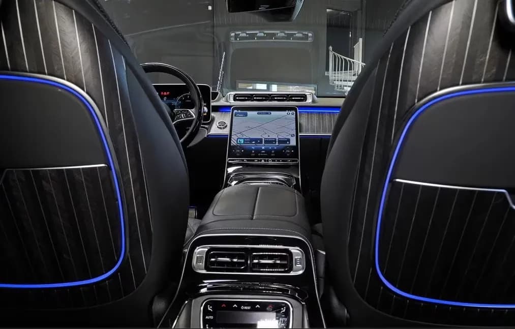 Mercedes-Benz S 680 Maybach (foto 18/22)