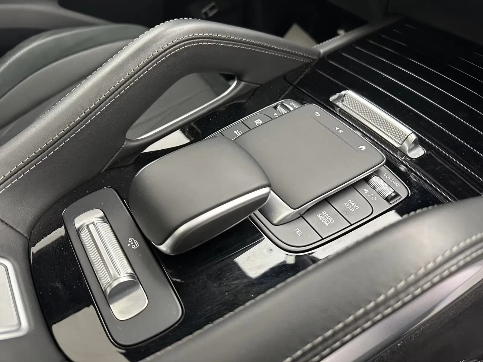 Mercedes-Benz GLE 63s AMG (foto 29/30)