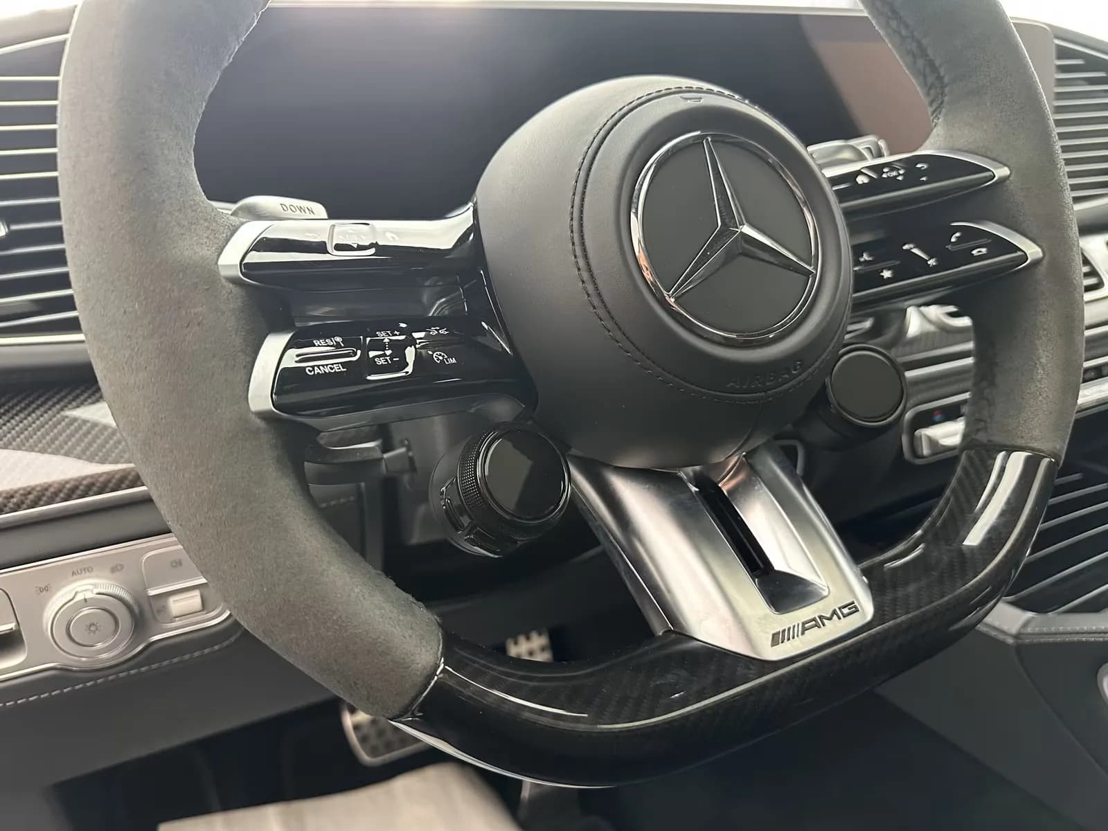 Mercedes-Benz GLE 63s AMG (foto 8/30)