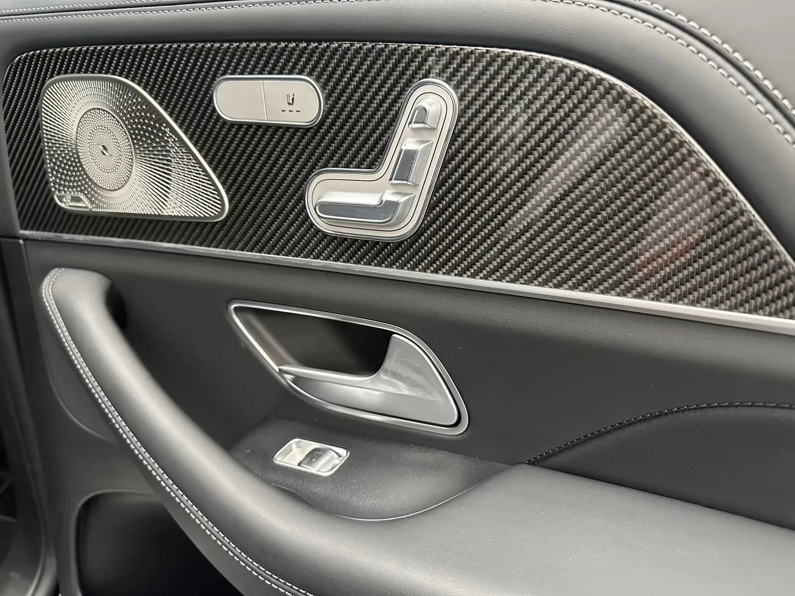 Mercedes-Benz GLE 63s AMG (foto 21/30)