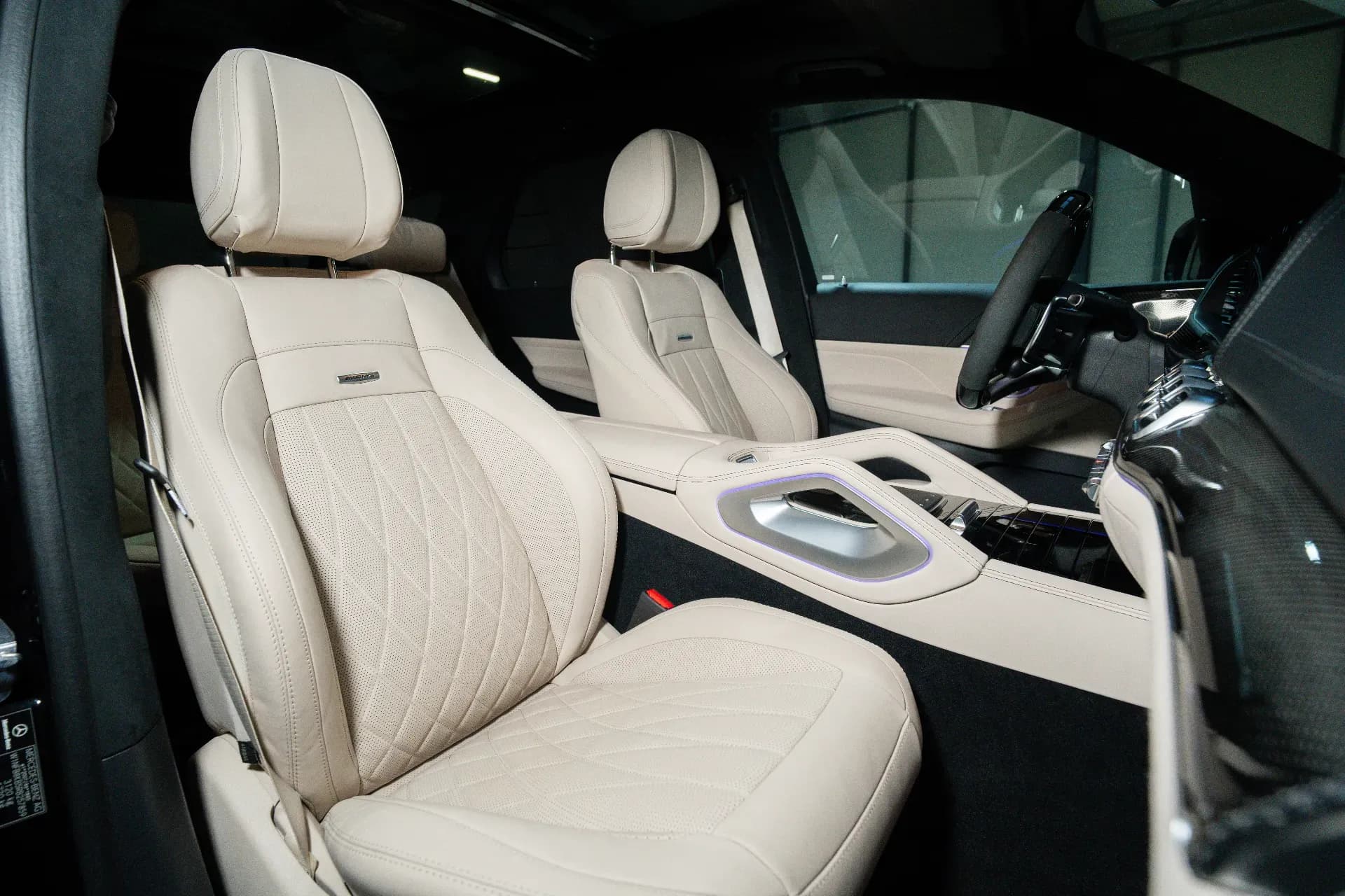 Mercedes-Benz GLE AMG 63 S MHEV 4MATIC+ (foto 13/17)
