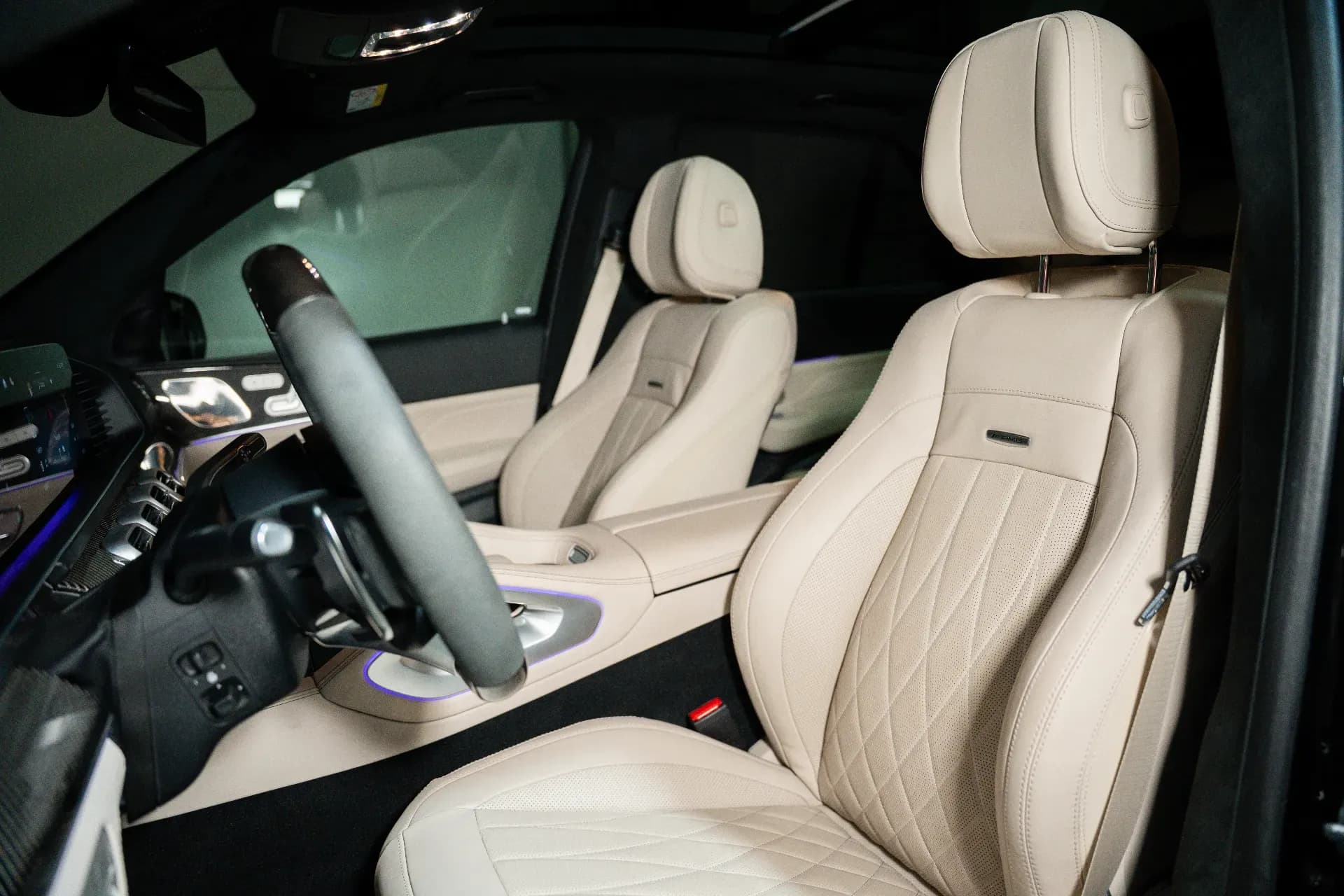 Mercedes-Benz GLE AMG 63 S MHEV 4MATIC+ (foto 12/17)