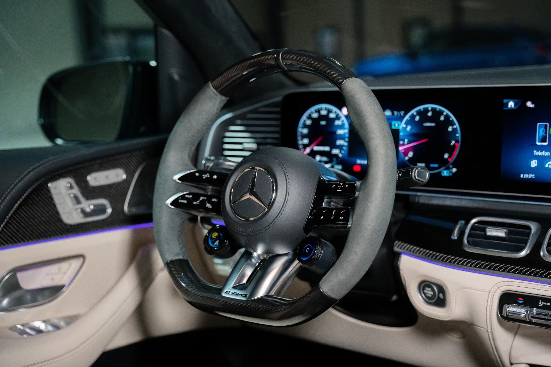 Mercedes-Benz GLE AMG 63 S MHEV 4MATIC+ (foto 8/17)