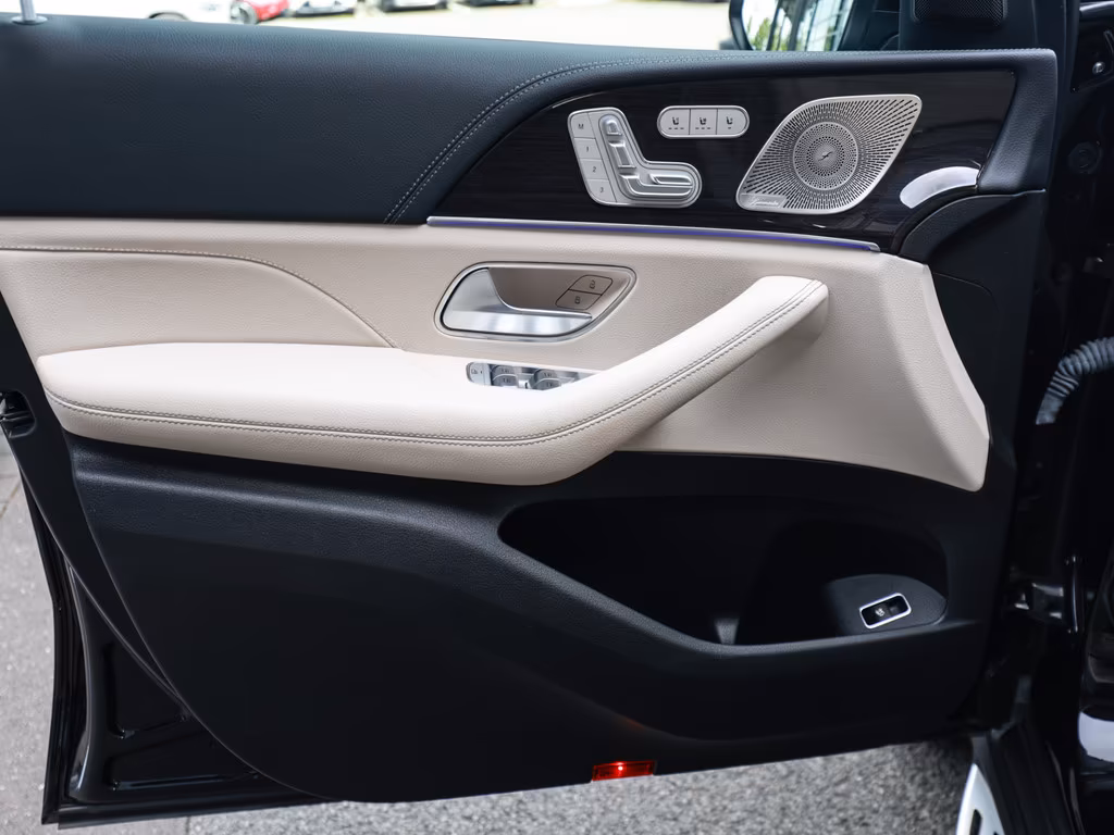 Mercedes-Benz GLE 350de Coupe (foto 7/27)