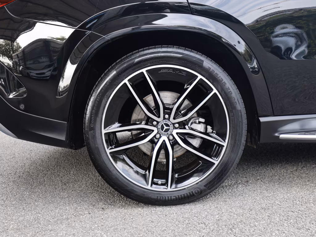 Mercedes-Benz GLE 350de Coupe (foto 4/27)