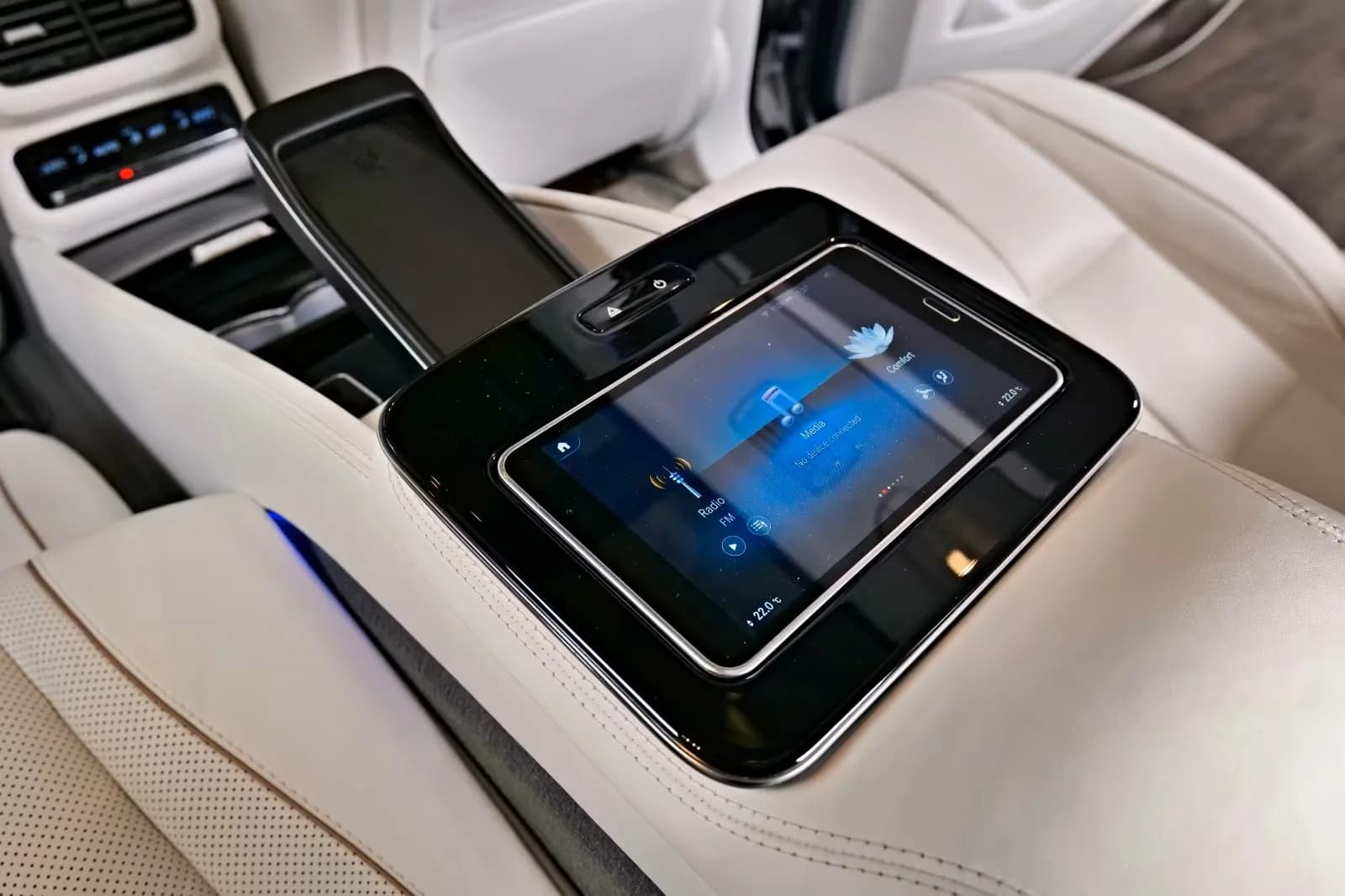 Mercedes-Benz GLS 600 Maybach (foto 26/30)