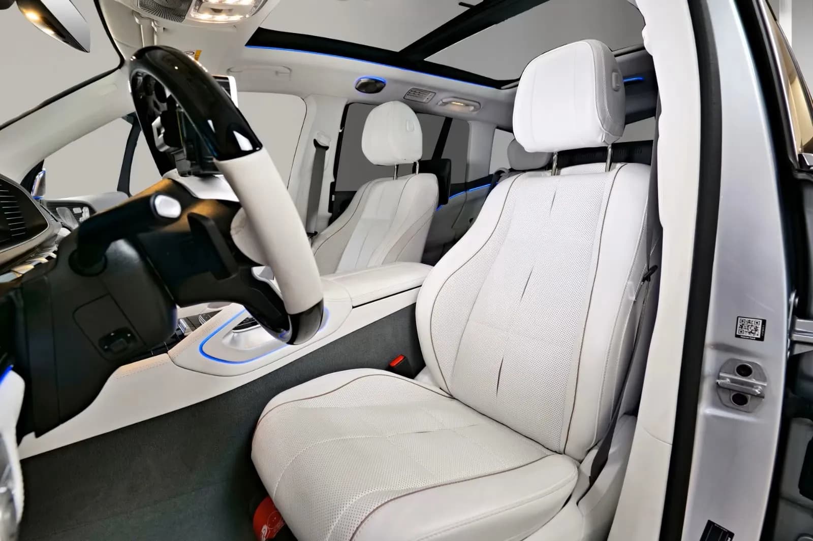 Mercedes-Benz GLS 600 Maybach (foto 13/30)