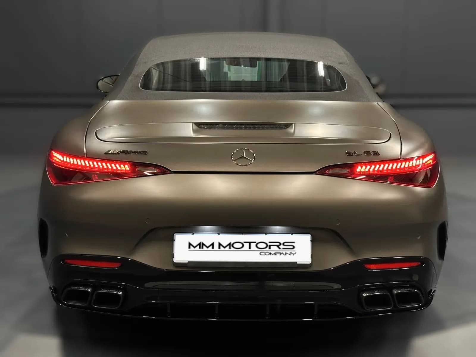 Mercedes-Benz SL 63 AMG (foto 8/30)