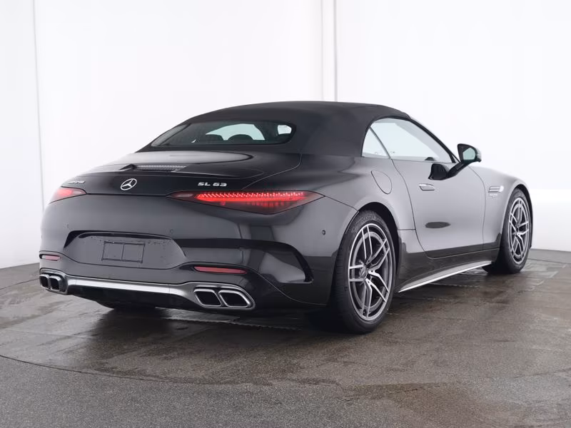Mercedes-Benz SL 63 AMG (foto 6/9)