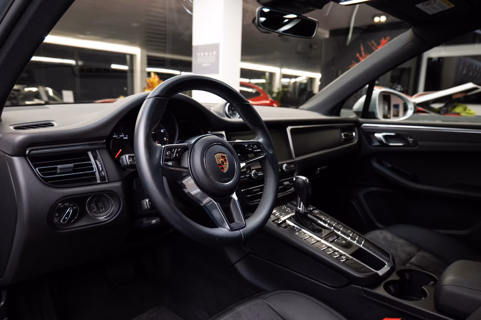Porsche Macan (foto 7/10)
